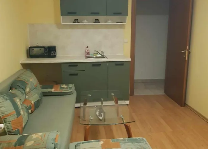 Гостевой дом Family House Oreha 3*